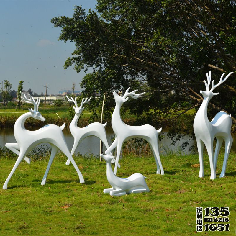 海邊創意裝飾品公園草坪玻璃鋼抽象梅花鹿雕塑 海邊創意裝飾品公園草坪玻璃鋼抽象梅花鹿雕塑